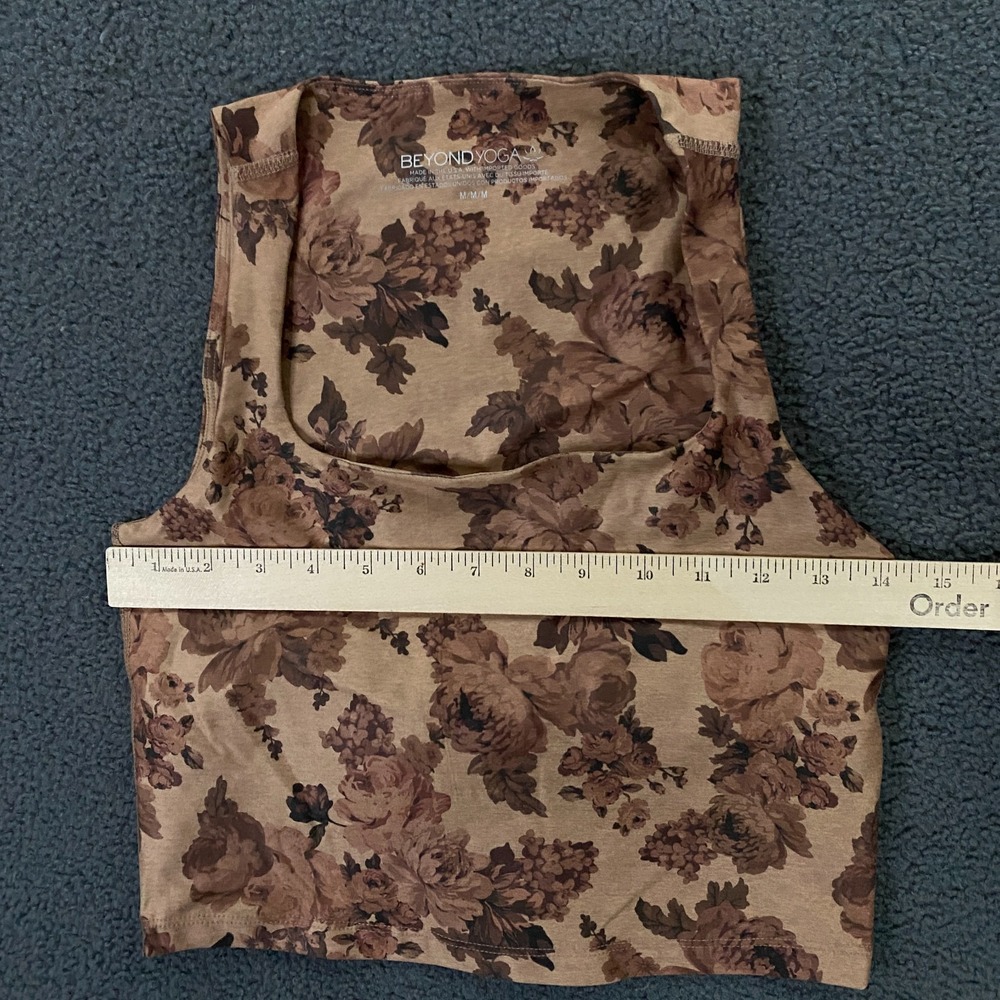 Beyond Yoga Softmark Square Neck Cropped Tank Top size Medium Floral Sports Bra - Picture 7 of 9